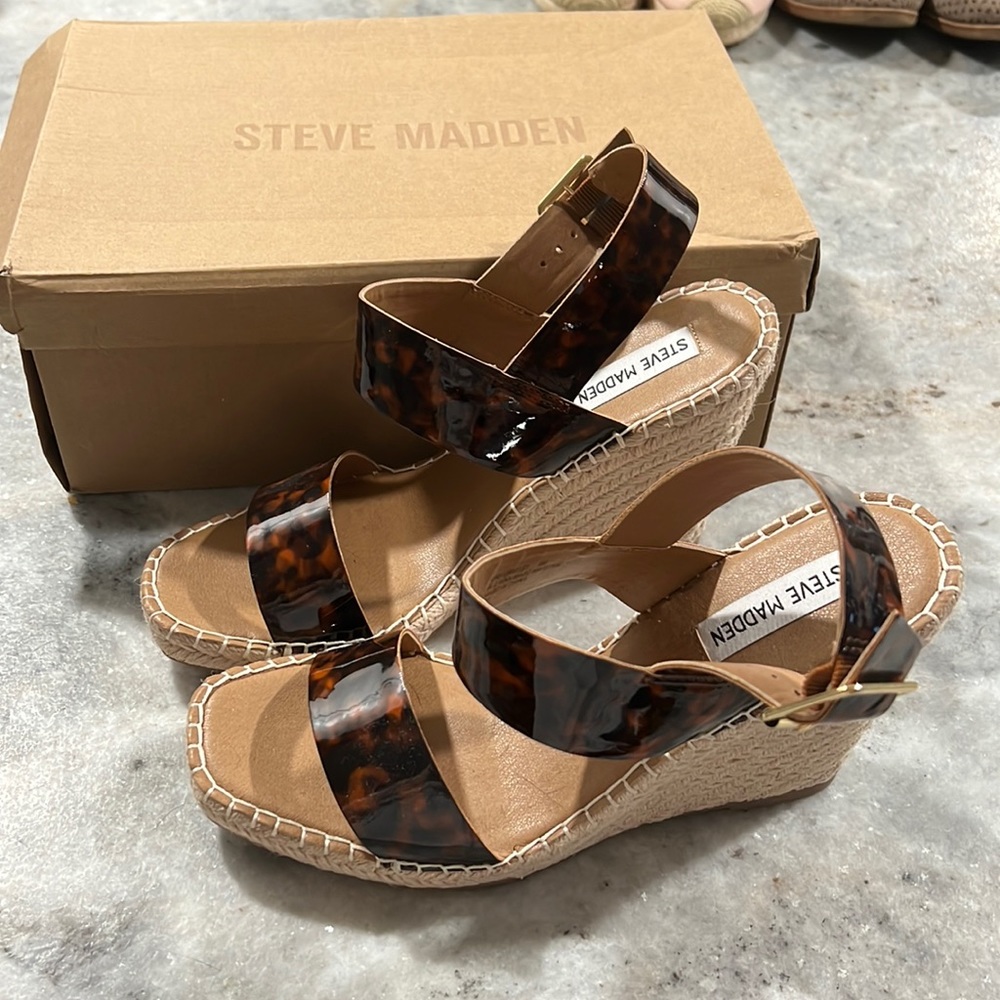 Steve Madden tortoiseshell espadrilles size 9